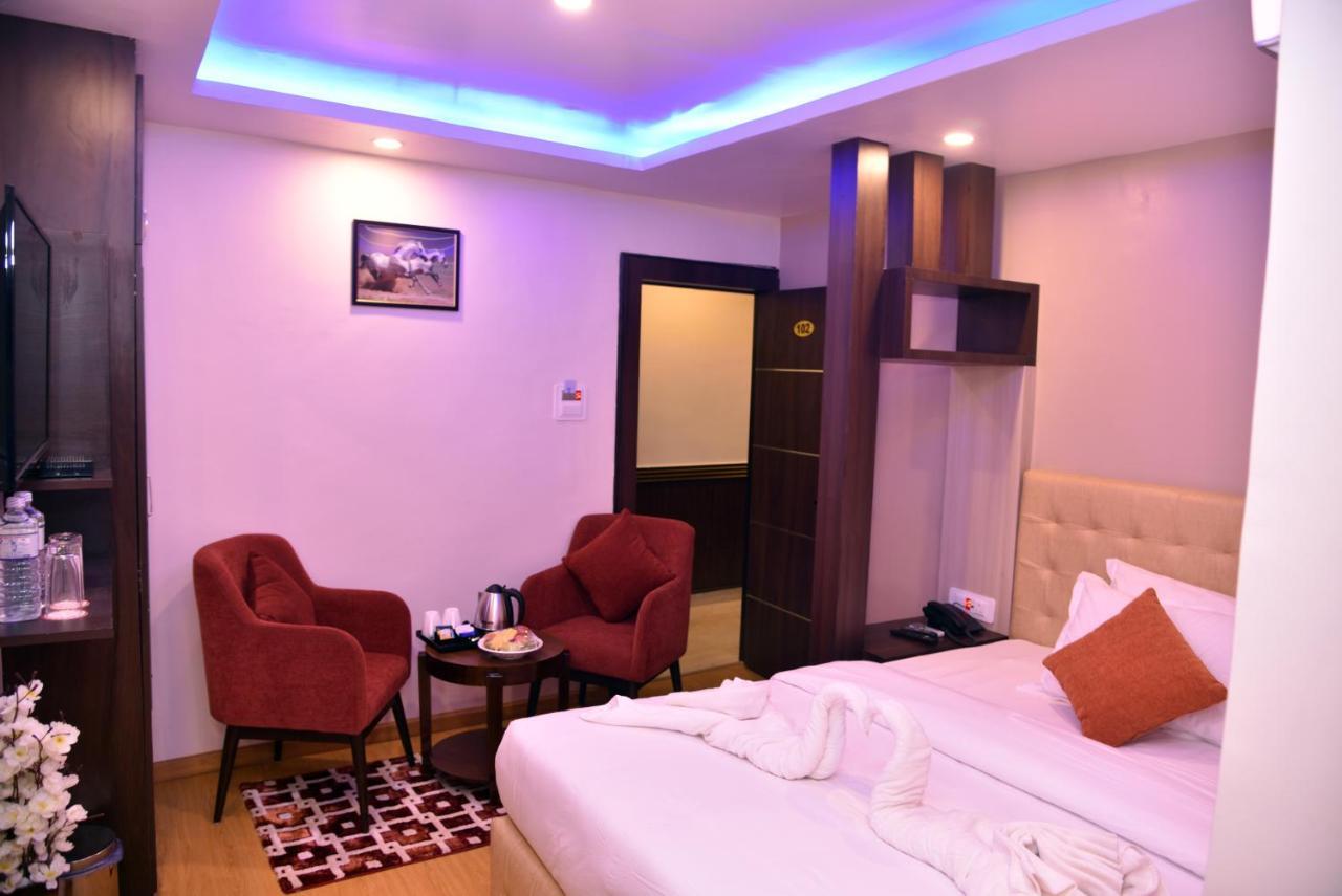 Marinha Airport Hotel Katmandu Eksteriør billede